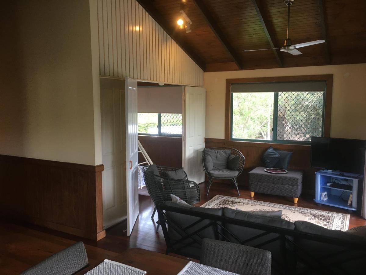 Moore Park Beach Huts Bundaberg Exterior foto